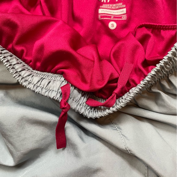 Nike Dri-Fit Shorts - Picture 4 of 6